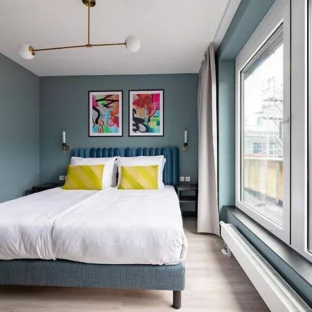 Numa Saga Aparthotel